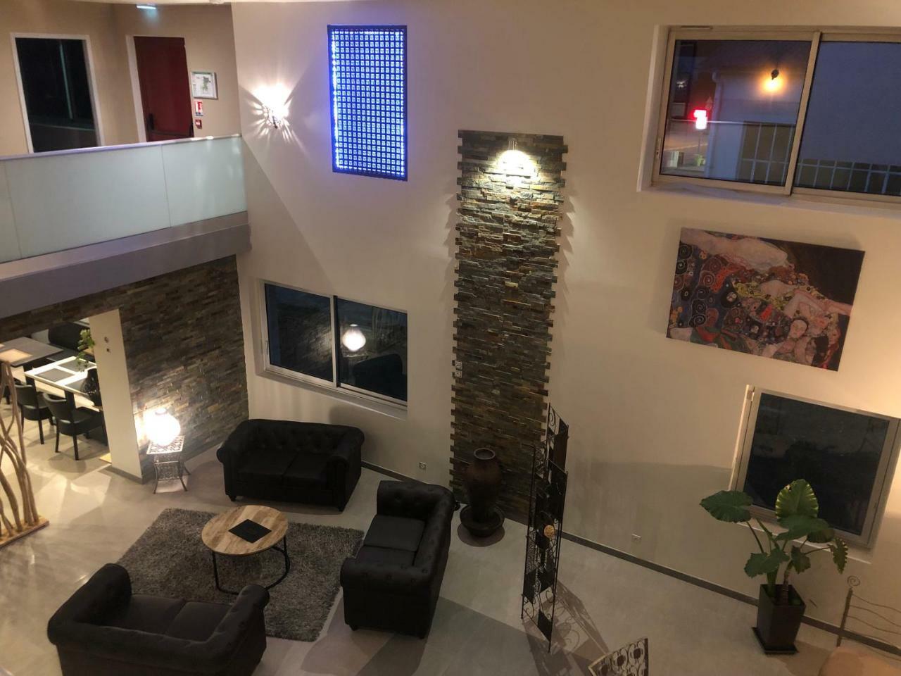 Hôtel L'ange de la vallée Oyonnax Extérieur photo